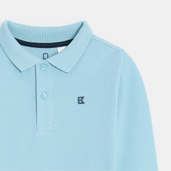 قميص بولو أزرق اللون بأكمام...